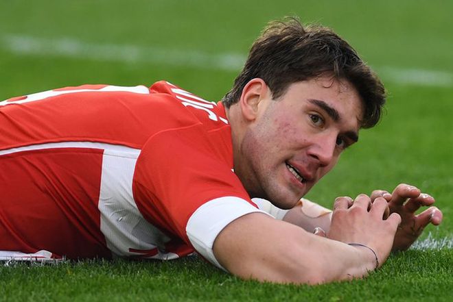 表面上或许 表面上或许