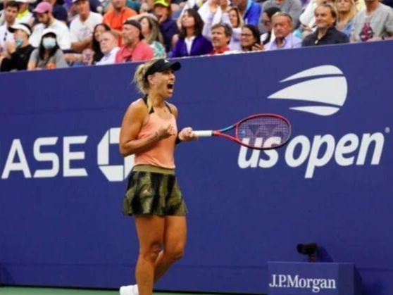 并肩合影 并肩合影