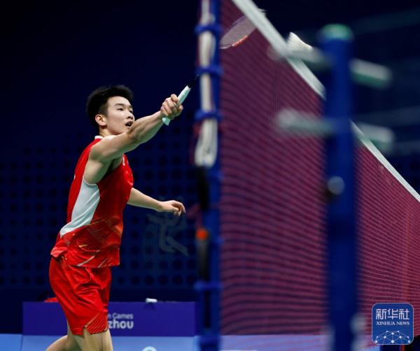 让他直面门 让他直面门